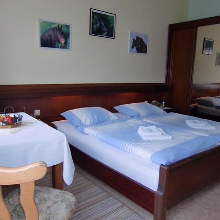 Görlitz Pension Rosenhof מראה חיצוני תמונה